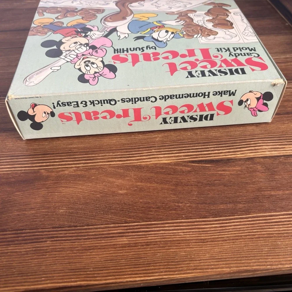 Vintage 1982 Disney Sweet Treats Candy Mold Kit Sun Hill Mickey Donald Complete